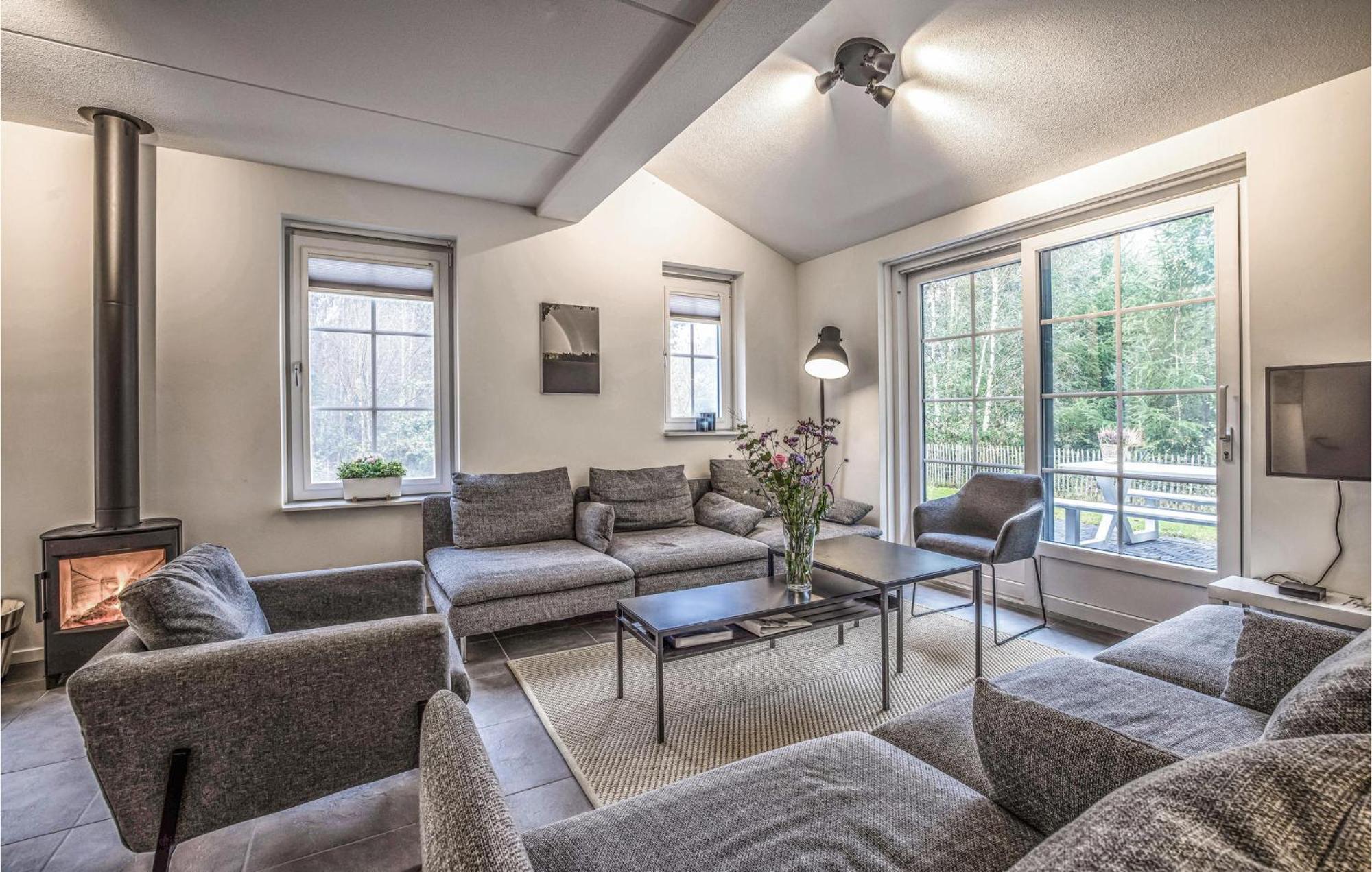 Amazing Home In Rijssen With Wifi Luaran gambar